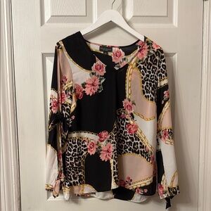 BOLD elements Black and Cream Graphic Blouse